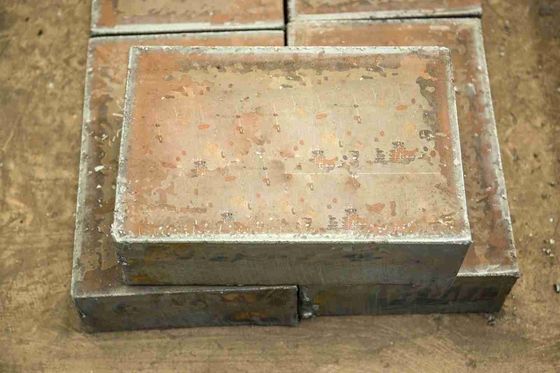 comprar Piezas de fabricación de chapa cortada con láser ASTM para contrapesos y componentes de máquinas online manufacture