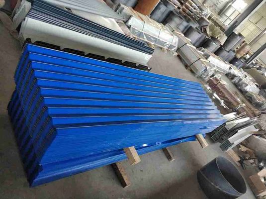 comprar Hojas de techo de acero corrugado Galvalume recubiertas de color resistentes al desgaste para edificios industriales y civiles online manufacture