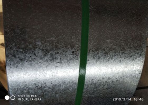 comprar Bobina de acero galvanizado en caliente JIS G3302 de espátula normal aceitada con ancho de 35-1250 mm para paneles de muebles y procesamiento de láminas online manufacture
