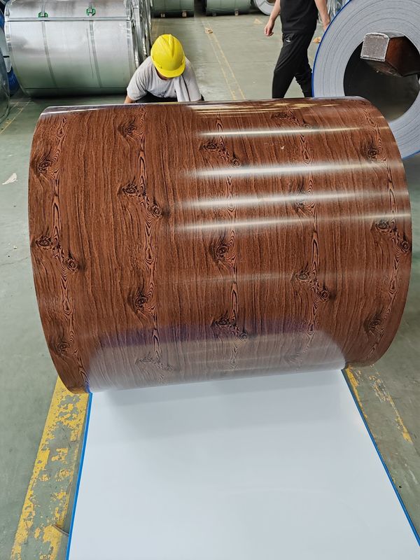 bobina de acero de color prepintada de 1250 mm con resistencia a la resistencia de 180320MPa y revestimiento PE / SMP / HDP / PVDF para paneles exteriores