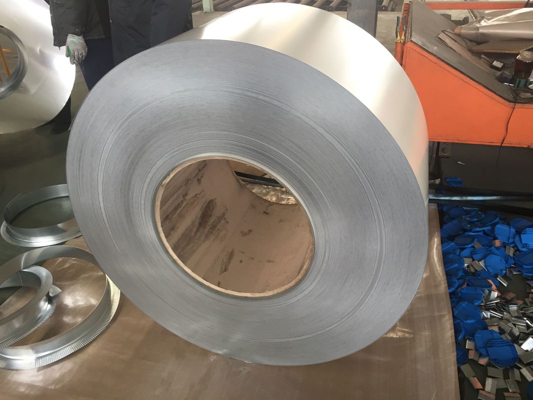 Caliente de JIS G3312 sumergido galvanizado, la placa de acero del Galvalume prepintó las bobinas de acero del color