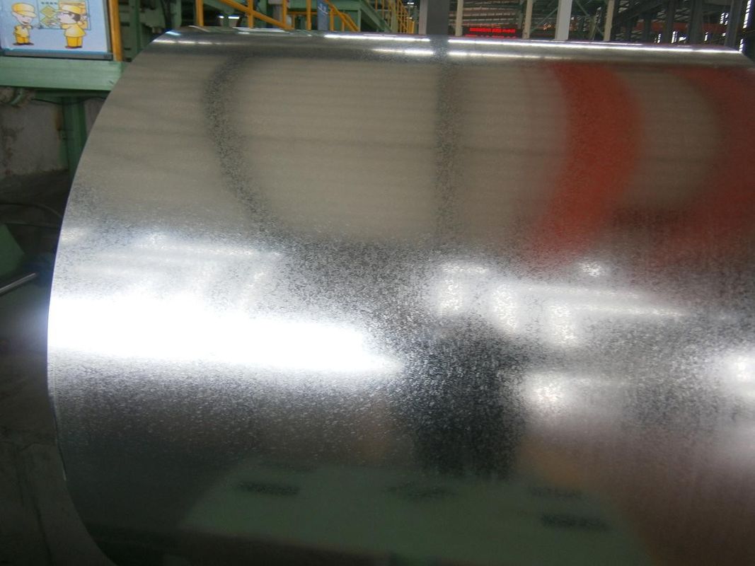 DX51D G275 bobina de acero galvanizado en caliente con superficie pasivada para techos y procesamiento de chapas industriales