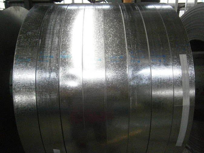 Grado 50 / SGC 490 / SGCC / SGCD Cinturón de acero galvanizado en caliente con espiga regular o grande