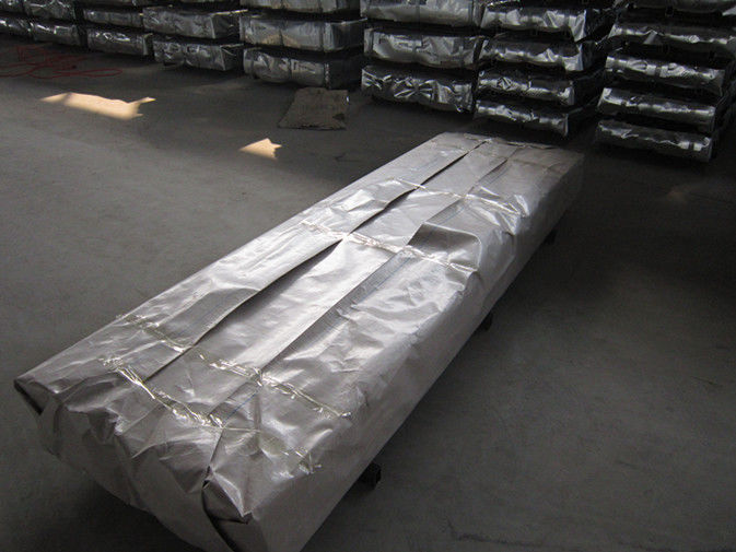 JIS SGCC / SGCH / G550 Hoja de techo galvanizado corrugado con ancho efectivo de 650 mm y hasta 3600 mm de longitud