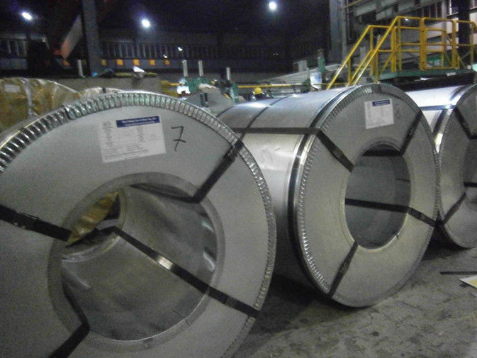 DX53D bobina de acero galvanizado sumergido en caliente con espangles regulares para el procesamiento de placas de contenedores y chapas industriales