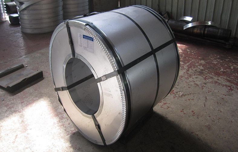 Bobina de acero galvanizado en caliente de espiga regular con ancho de 800-1500 mm para placas de contenedores y paneles de construcción
