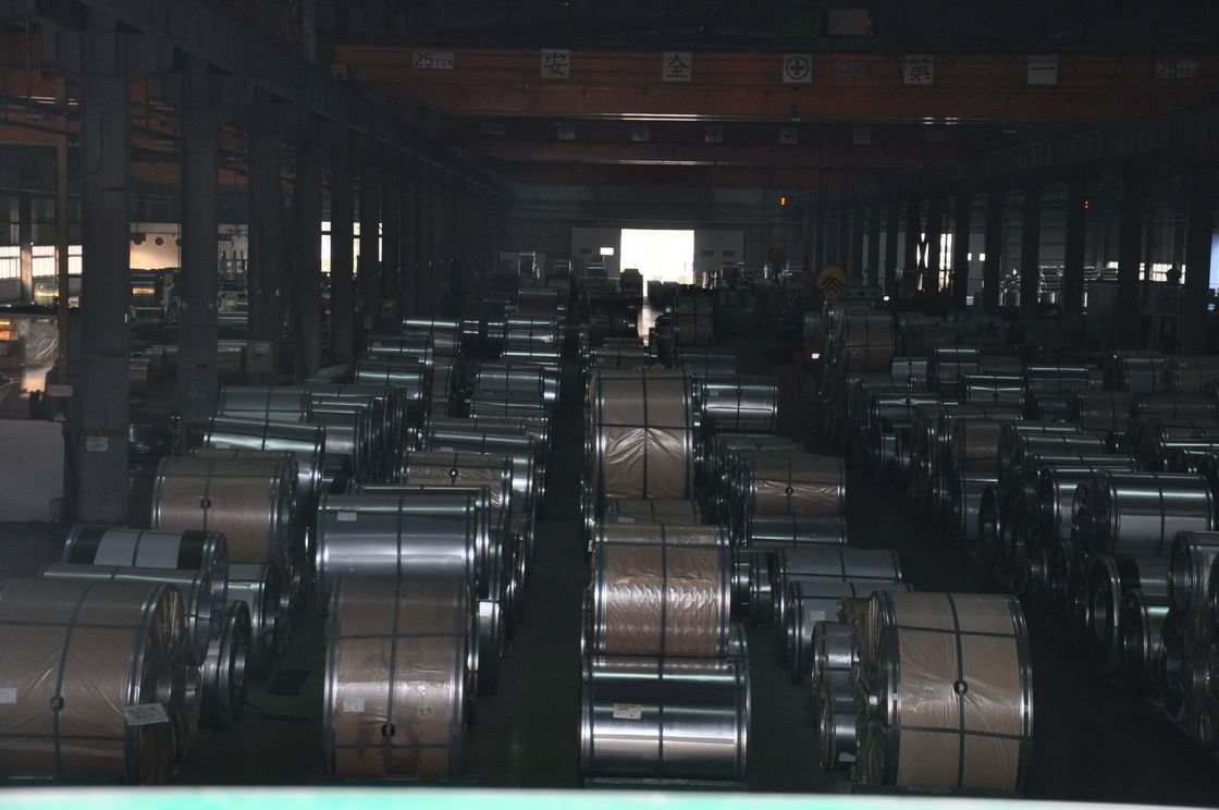 Bobina de acero laminado en frío y embutición profunda de 0,15 a 3,0 mm DC03 DC04 SPCC con ancho de 750 a 1250 mm para paneles industriales y aplicaciones de conformado