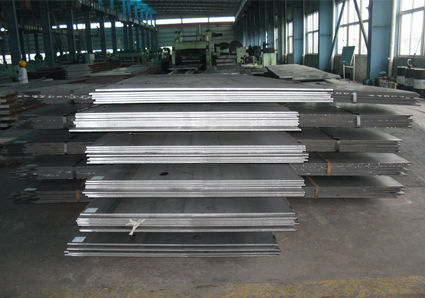 Bobinas de acero laminadas en Q195, Q215, A36, SPHC caliente / cuadros de placa de acero, 1000 - 12000mm longitud
