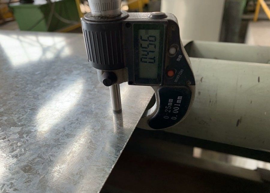 0.15·3.8mm JIS G3302 SGCC Hoja de acero galvanizado en caliente Z40·Z275 para aplicaciones industriales y de construcción