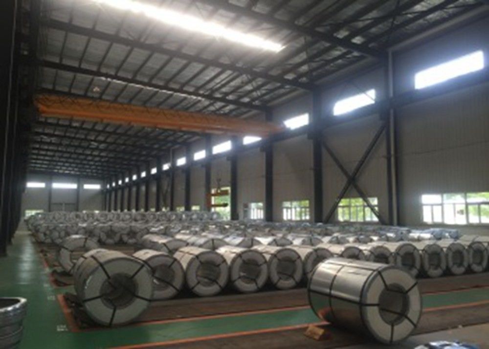Bobina de acero galvanizado en caliente DX51D laminada en frío y recubierta de zinc para paneles de muebles y fabricación de electrodomésticos