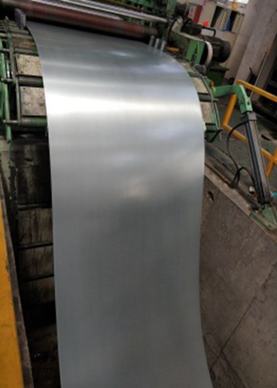 Bobina de acero galvanizado en caliente DX51D / DX52D / DX53D con recubrimiento de zinc de 40-275 g/m² para procesamiento de paneles de construcción y electrodomésticos