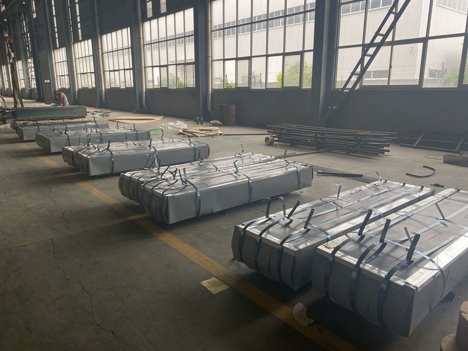 SGCH / G550 Hoja de techo galvanizado corrugado con perfil de onda de 76 mm para techos y revestimientos de paredes industriales